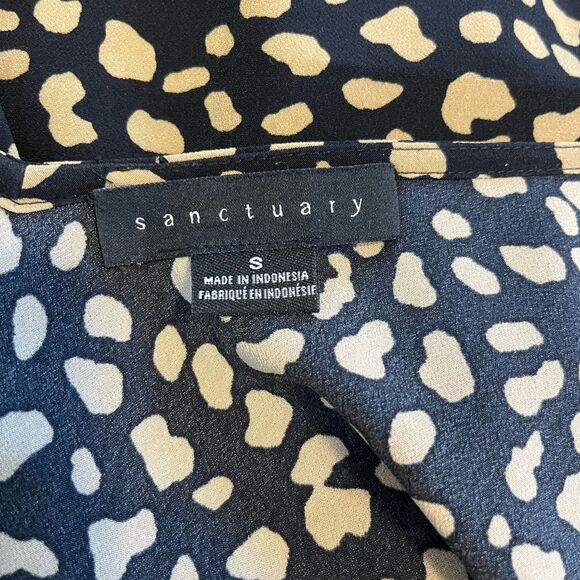 Sanctuary Essential‎ Button Front Tank - Picture 6 of 7